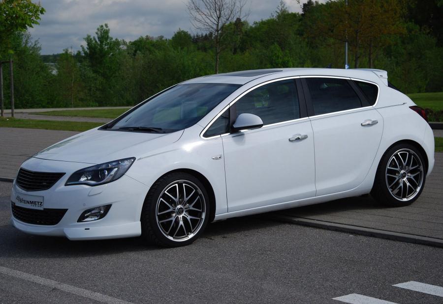  Opel Astra by Steinmetz 2010 года  (фото 7 из 7)